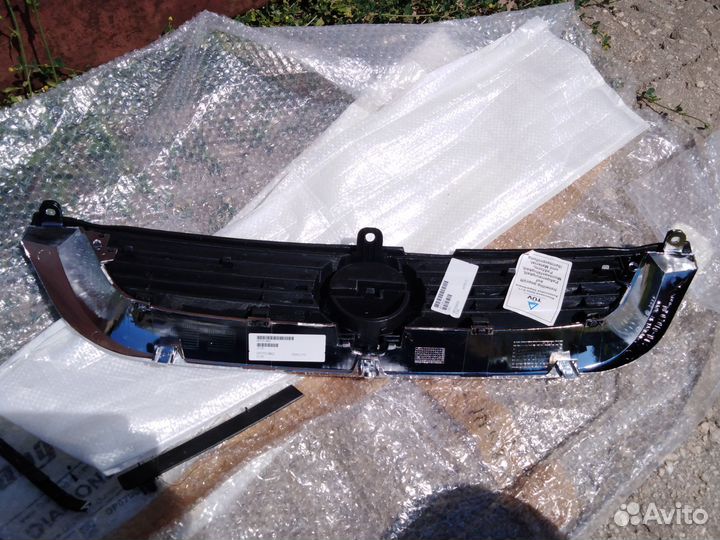 Решетка радиатора Opel Vectra B