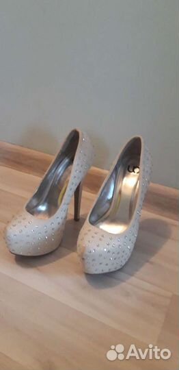 Туфли праздничные