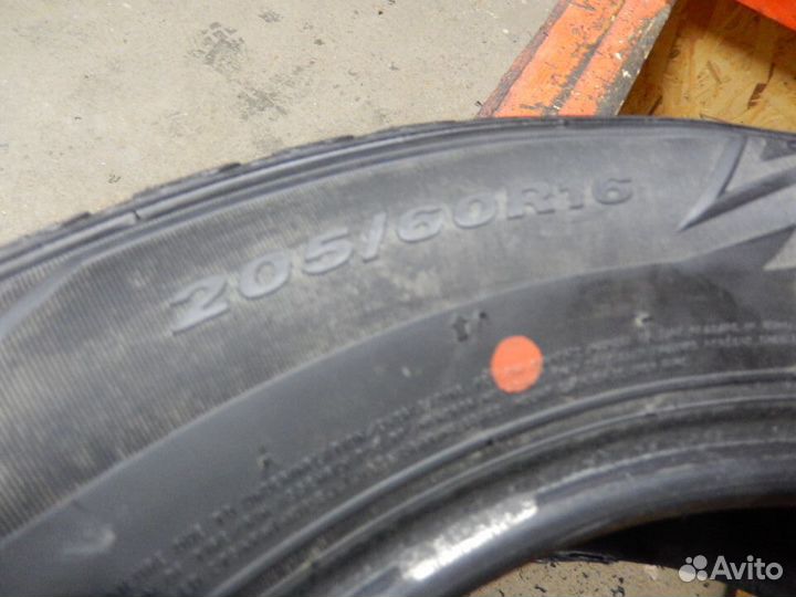 Nexen Winguard WinSpike WH62 205/60 R16