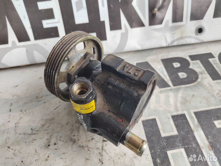 Насос гур Renault Kangoo 1