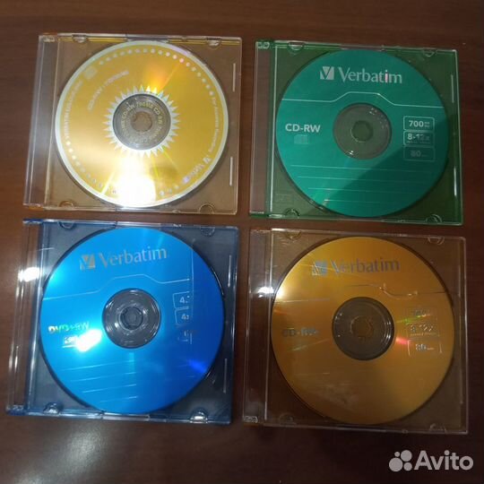 DVD, CD диски чистые, сумка, пустые коробки для ди