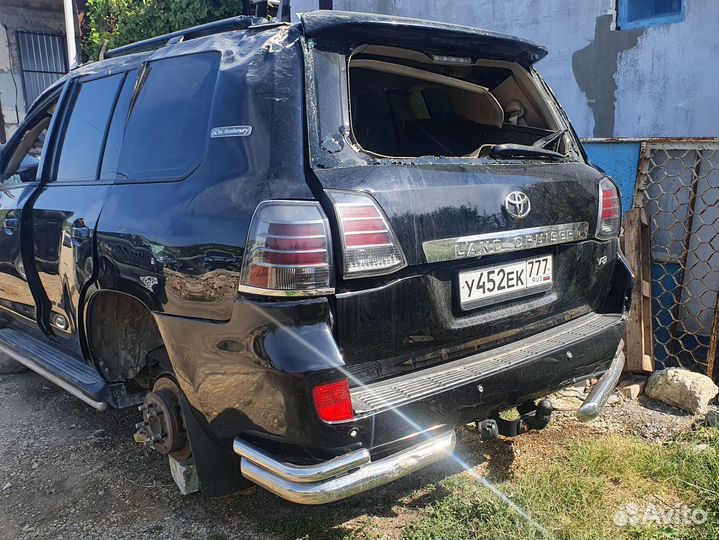 Toyota land cruiser 200 разборе