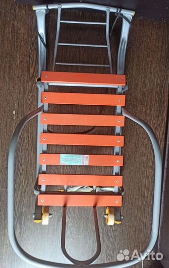 Санки с ручкой