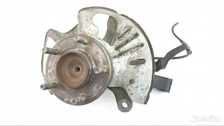 Ступица передняя левая Mazda Bongo Friendee sglw