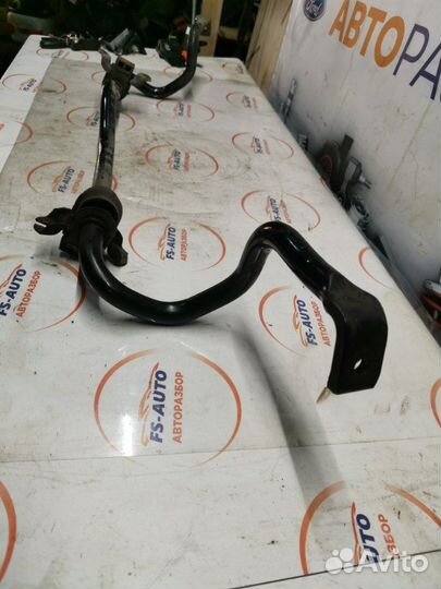 Стабилизатор поперечной устойчивости передний