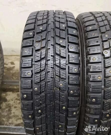 Dunlop SP Winter Ice 01 225/65 R17