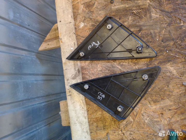 Накладка заднего крыла Hyundai Solaris 1