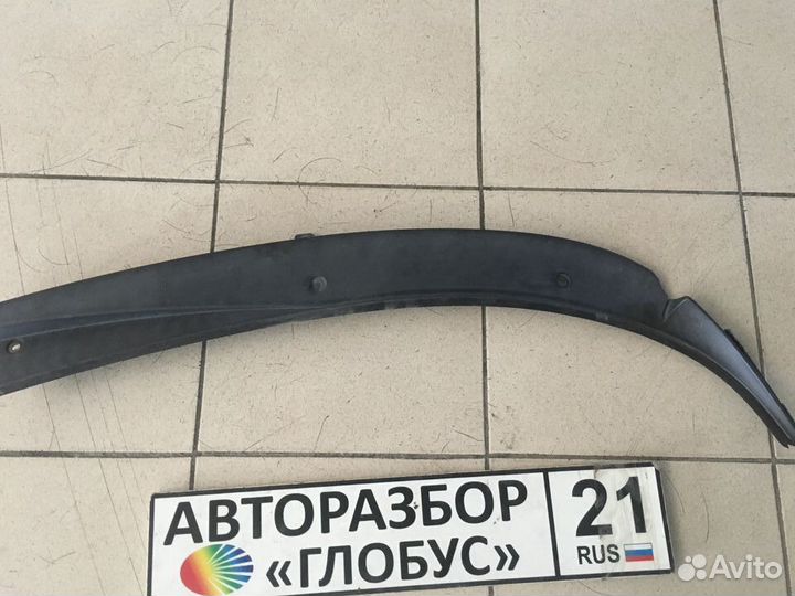 Жабо правое Лада Гранта LADA Granta