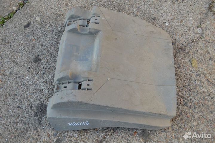 Крыло ведущего моста, переднее правое mercedes-ben