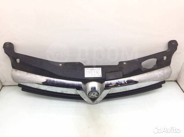 Решетка радиатора Opel Astra 2006 H 1.3 cdti