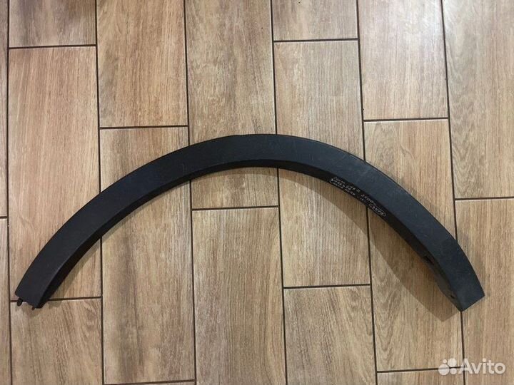 Накладка крыла задняя правая Volvo Xc40 С 2017