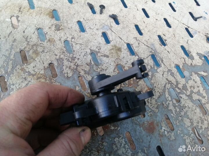 Привод заслонки печки Ford Focus Fusion Mondeo