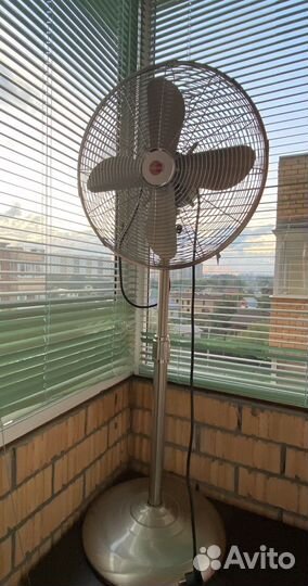 Вентилятор напольный бу