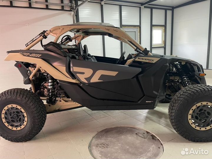 BRP Can-Am Maverick XRC turbo RR