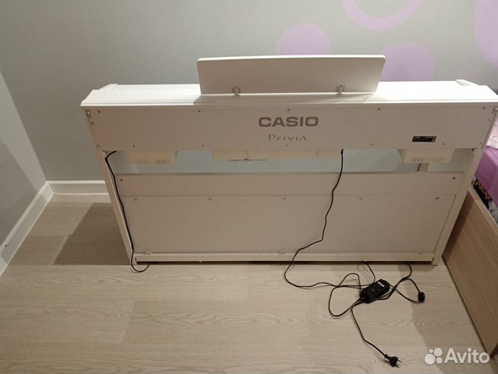 Цифровое пианино Casio privia px-870WE