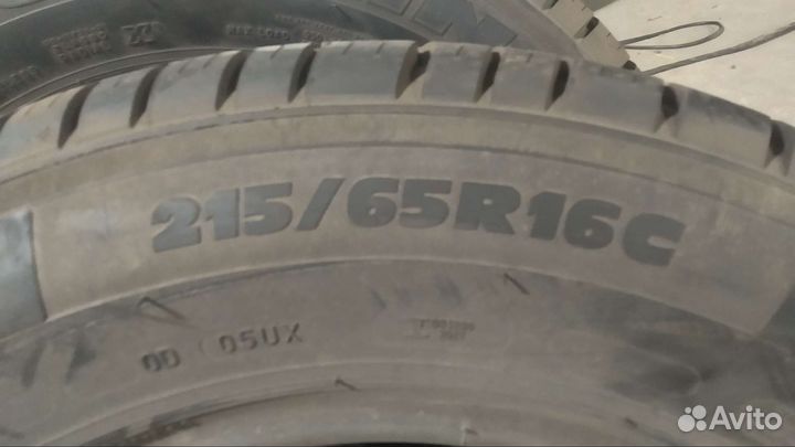 Michelin Agilis 215/65 R16C