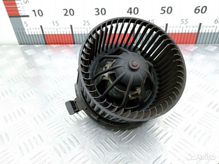 Моторчик печки для Renault Megane 2 7701056965