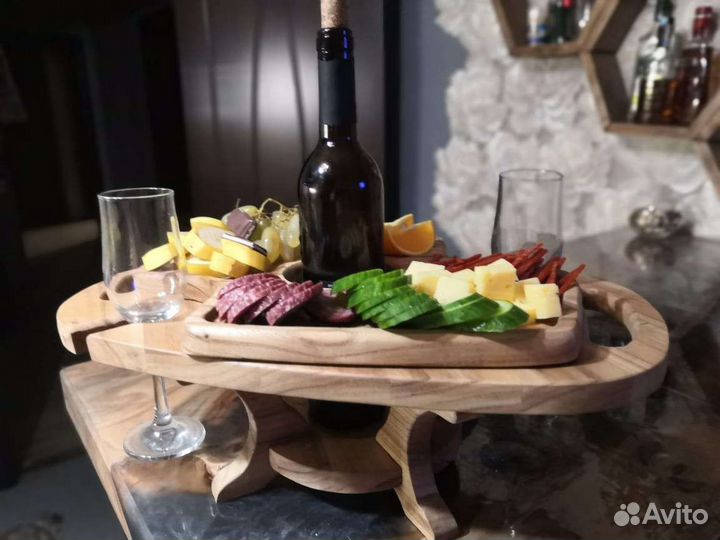 Винный столик
