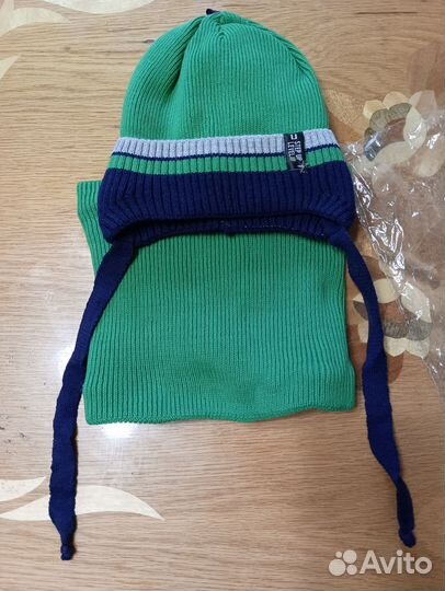 Комплект новый шапка+снуд зимний размер 48-50