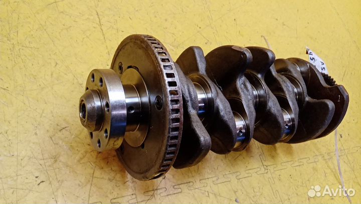 Коленвал Octavia (A5 1Z) 245345