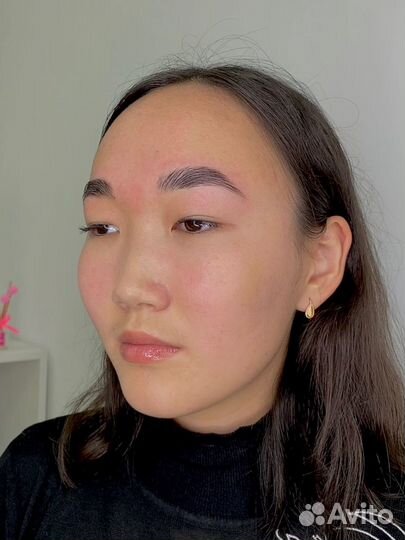 Оформление бровей