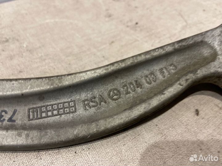 Рычаг задний левый Mercedes C180 C204 271.820 2012