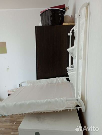 Настенный пеленальный столик Икеа