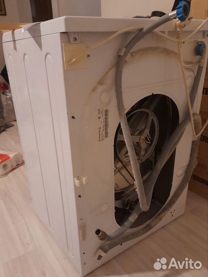 Стиральная машина Ariston на запчасти