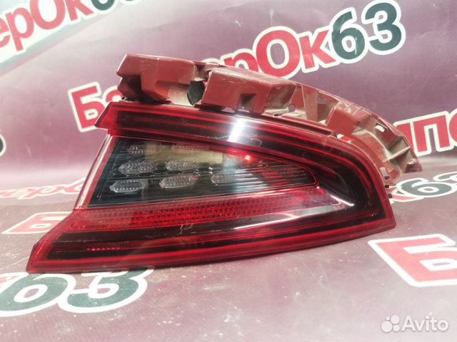 Фонарь правый наружный Kia Stinger CK 2017