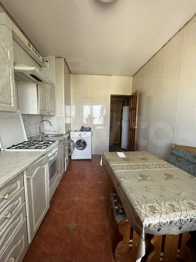 3-к. квартира, 60 м², 9/10 эт.