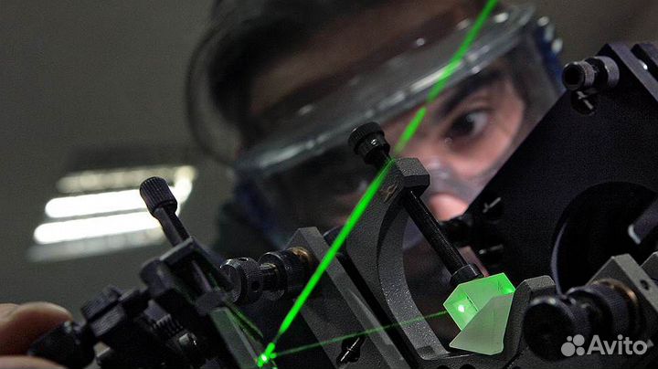 Зелёный лазер Мощный луч до 25км Lazer Pointer