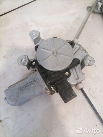 Стеклоподъемник передний правый Mitsubishi Lancer