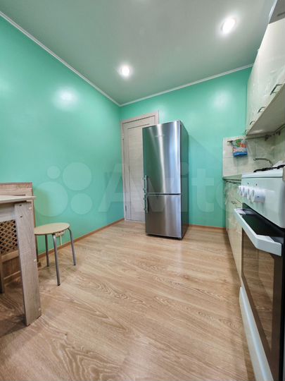 2-к. квартира, 49 м², 2/9 эт.