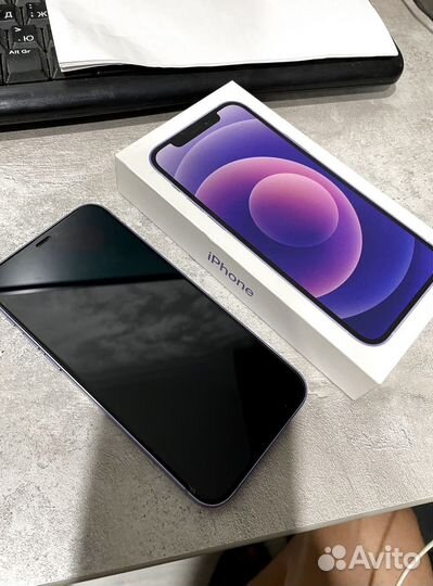 iPhone 12, 64 ГБ