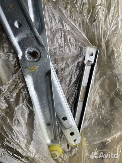 Стеклоподъемника Механизм mitsubishi MB421443