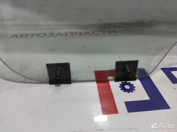 Стекло двери задней правой Renault Logan 820024055