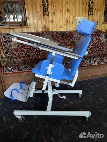 Ортопедический стул для детей-инвалидов
