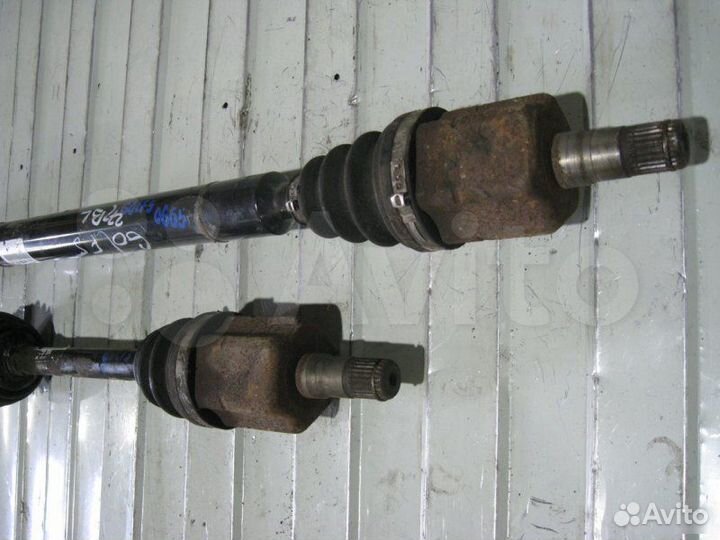 Полуось привод шрус передний Volkswagen Golf 5