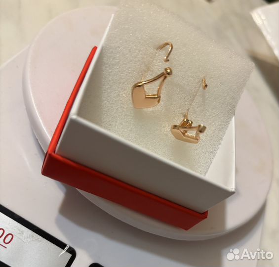 Серьги бижутерия