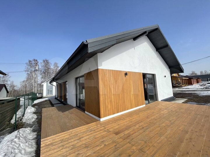 Дом 121,4 м² на участке 8 сот.