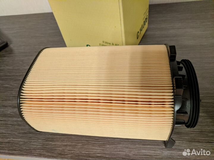 Воздушный фильтр Mann C 14006