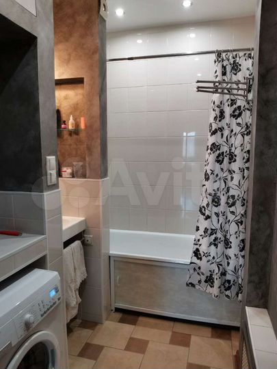 2-к. квартира, 64,9 м², 3/6 эт.