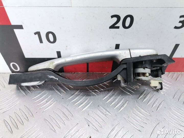 Ручка наружная передняя левая Peugeot 307 рест