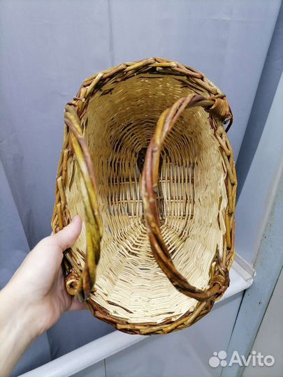 Корзина плетёная
