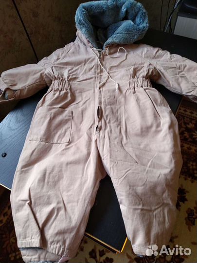 Комбинезон и конверт на ребёнка