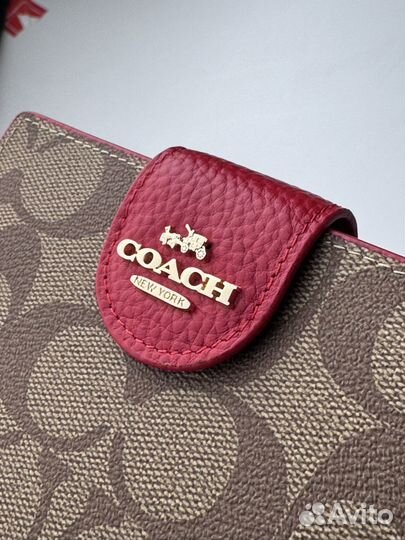 Обложка на паспорт coach женский