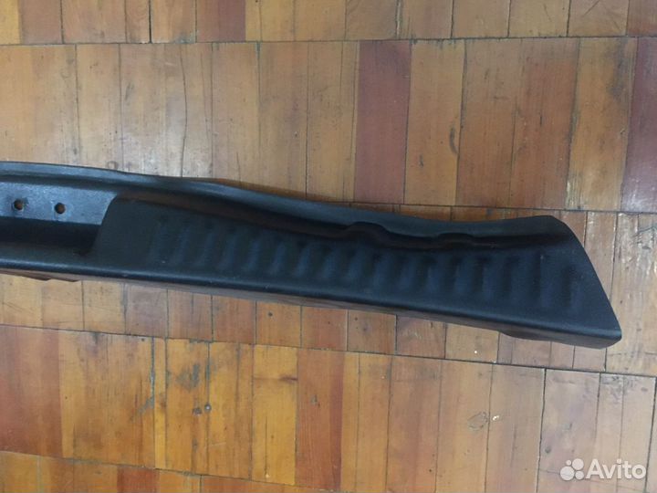 Renault Sandero Порог багажника внутренний