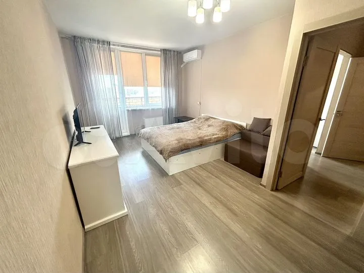 1-к. квартира, 42 м², 16/18 эт.