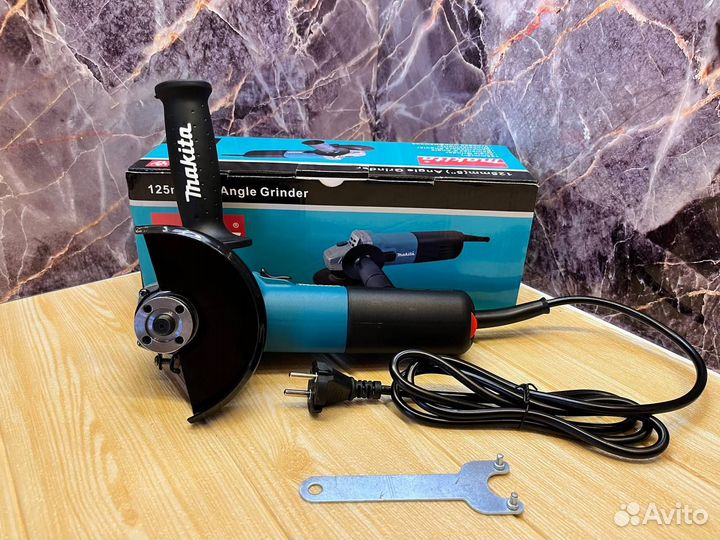 Ушм болгарка makita 125 (6 скоростей)