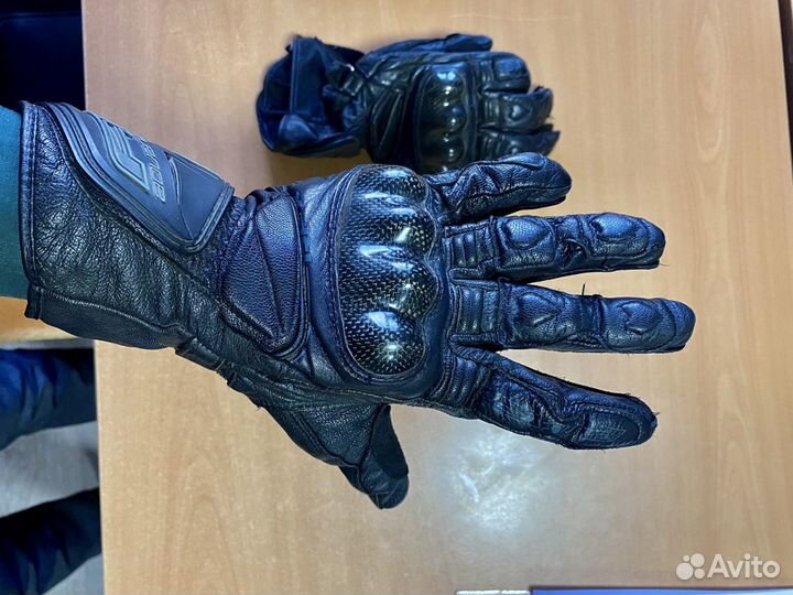 Мотоциклетные перчатки